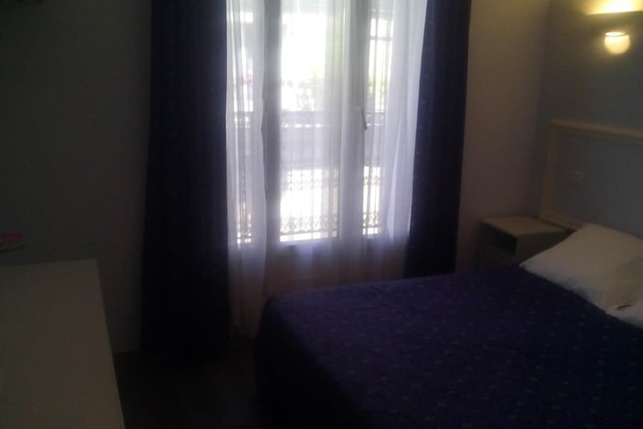 Room 25 of 61