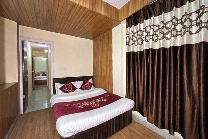 Room 3 of 30
