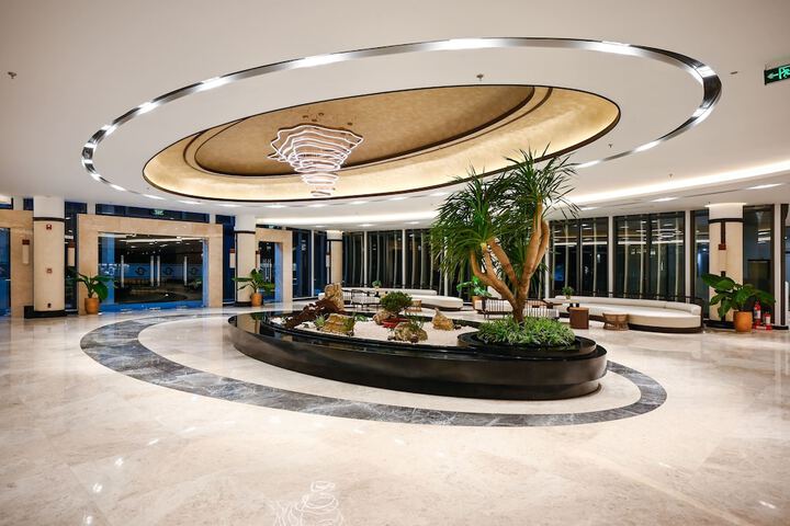 Hotel Interior 7 of 138