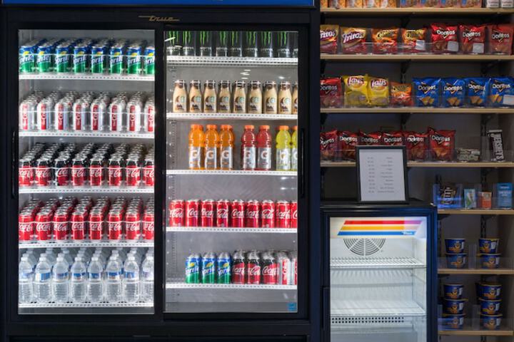 Snack bar