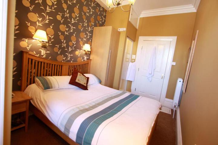 Brentwood Guest House Image 4