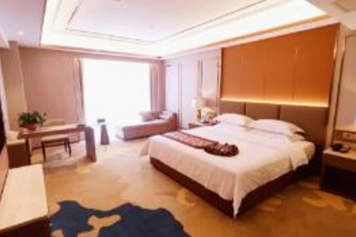 Room 22 of 23