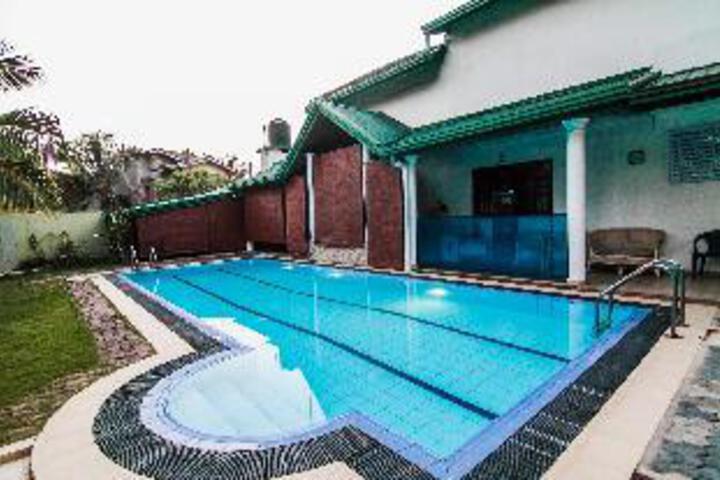 Pool 3 of 3