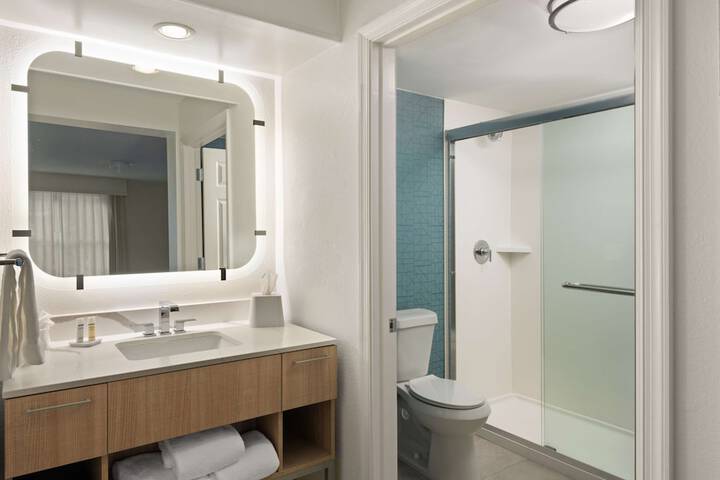 Bathroom shower