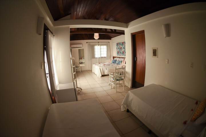 Room 12 of 85