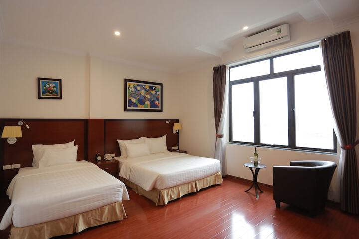 Room 14 of 49
