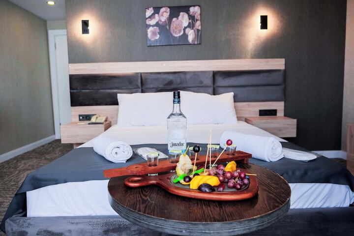 Room 15 of 21