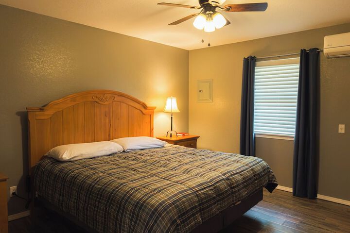 Room 278 of 917