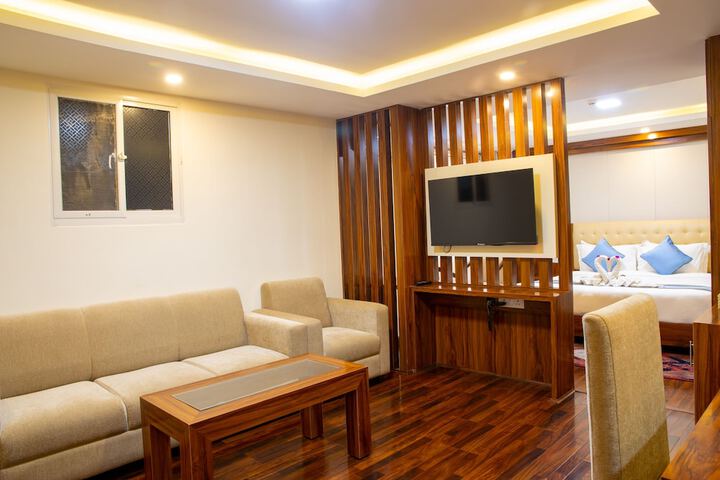 Room 43 of 56