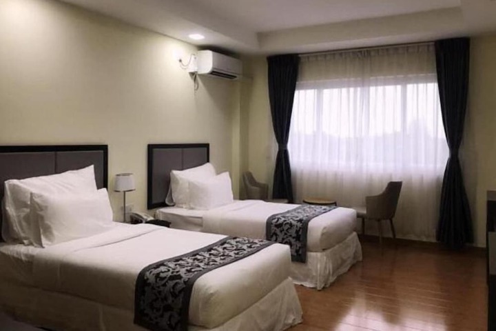 Room 7 of 22