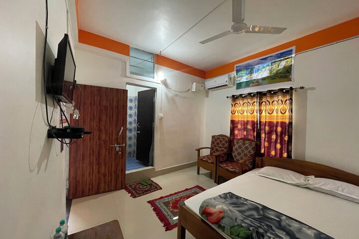 Room 9 of 21