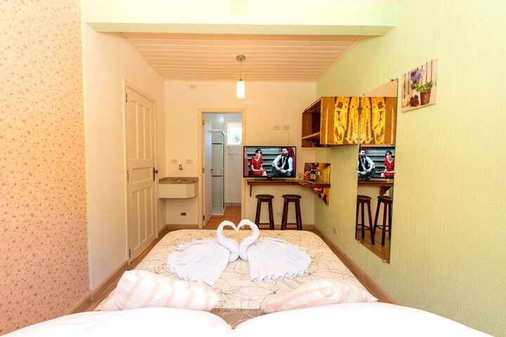 Room 13 of 68