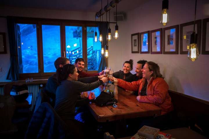 Dining 23 of 49