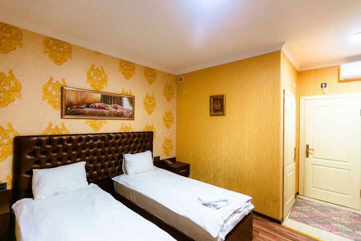 Room 22 of 45