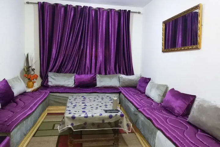 Room 4 of 10