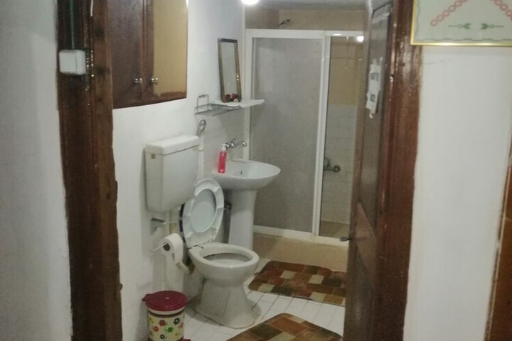 Room 36 of 65
