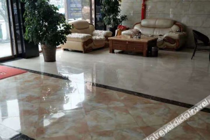 Hotel Interior 11 of 27