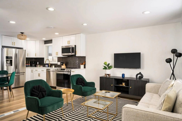 Photo of Stylish 5BR Home W Fire Pit 15 Mins to DT Denver
