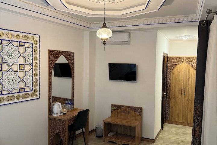 Room 20 of 64