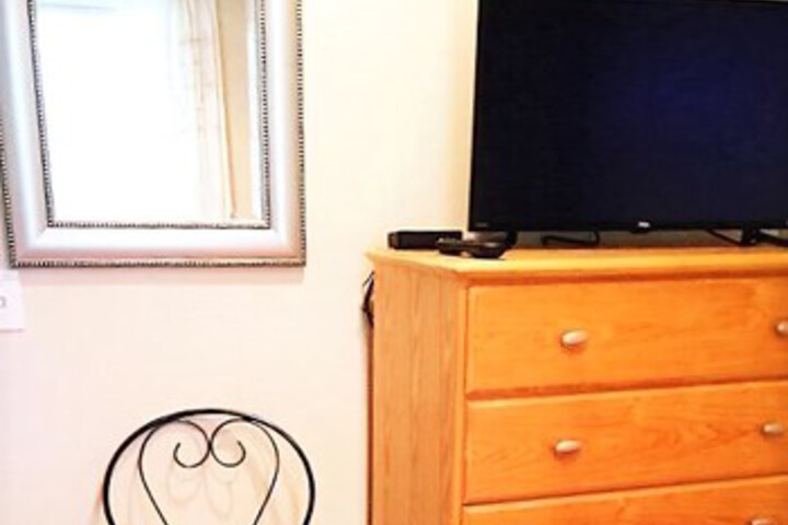Room 21 of 26