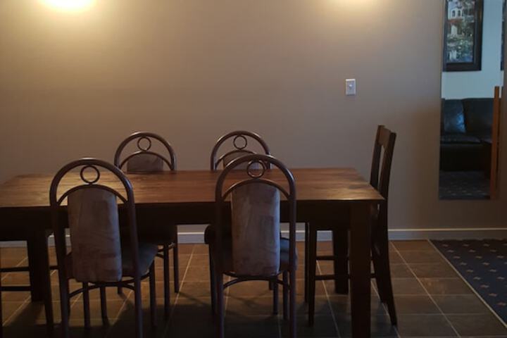 Room 12 of 37