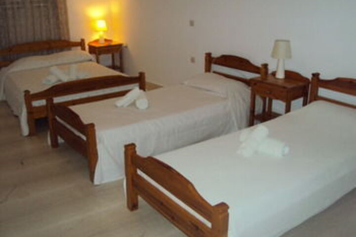 Room 53 of 81
