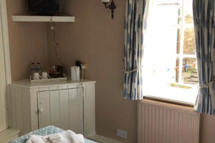 Room 45 of 46