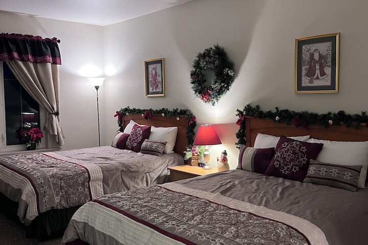Room 35 of 69
