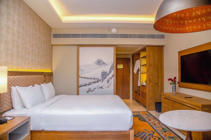 Room 21 of 158