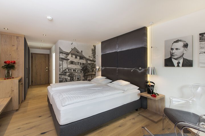 Room 29 of 47