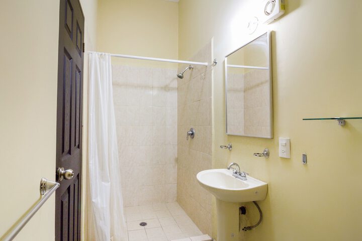 Room 35 of 41