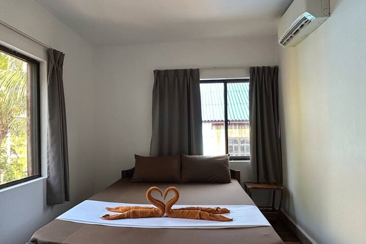 Room 34 of 105