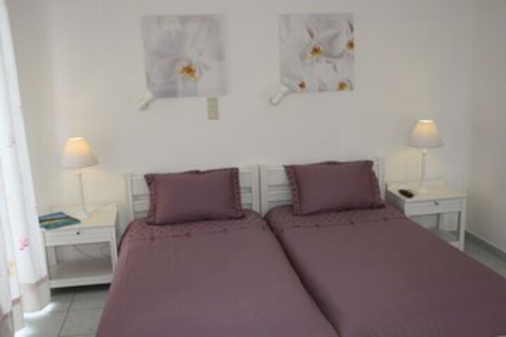 Room 41 of 49