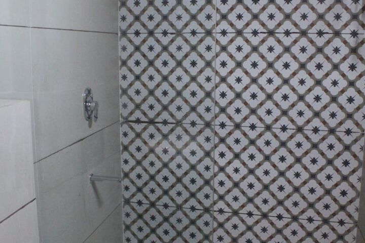 Room 12 of 90