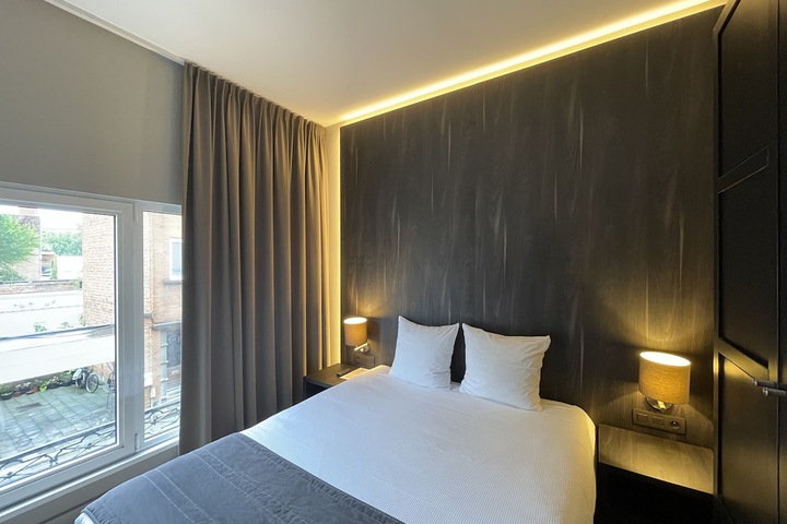 Room 27 of 113