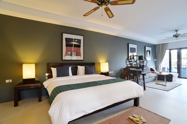 Room 21 of 80