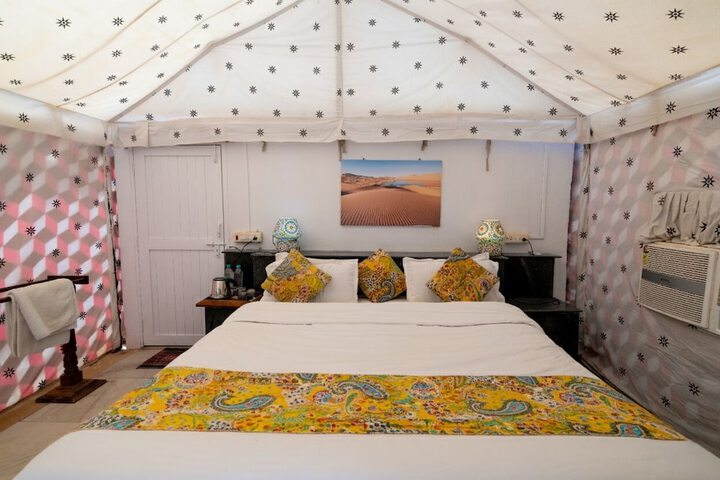 Room 8 of 26