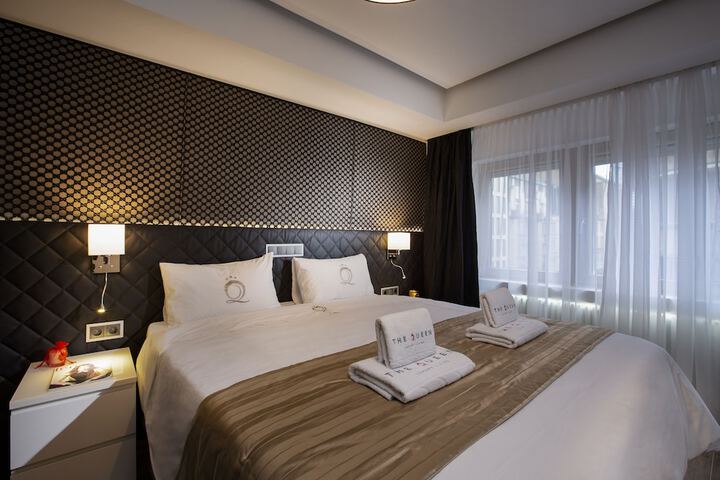 Room 81 of 645