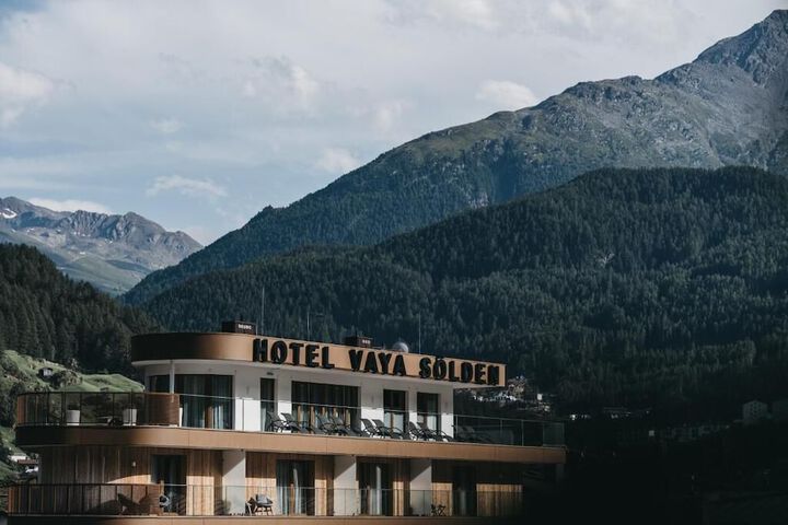 Hotel 111 of 111
