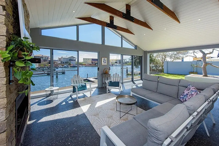 Terrace/Patio 7 of 24