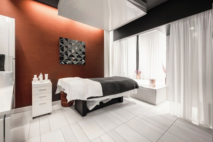 Spa 52 of 102