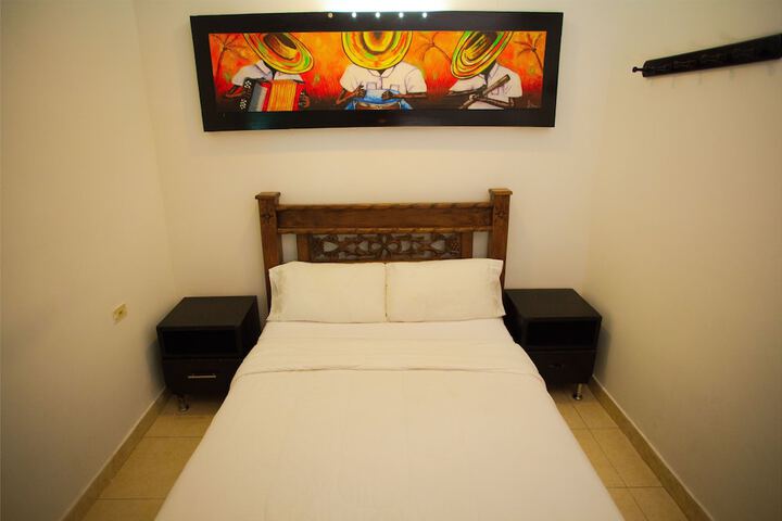 Room 26 of 40