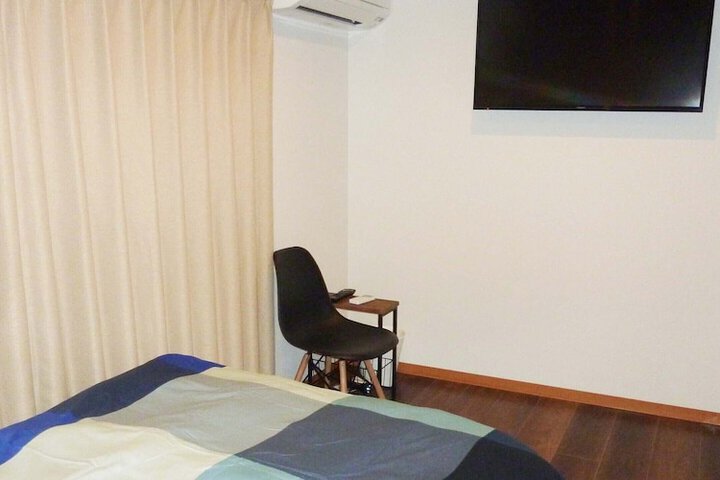 Room 32 of 55