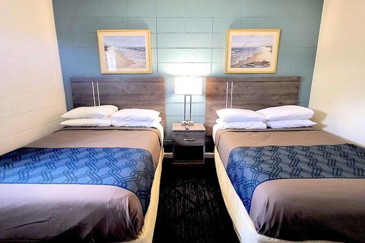 Suite 1 Bedroom Kitchenette (4 of 5)