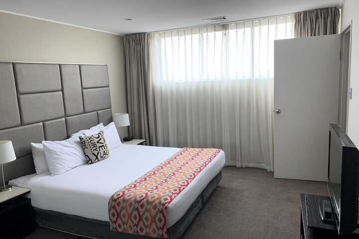 Room 18 of 52