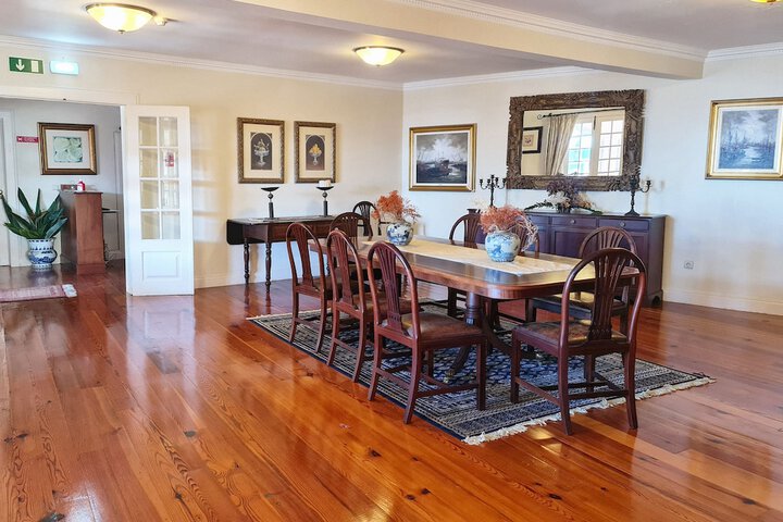 Guest Lobby