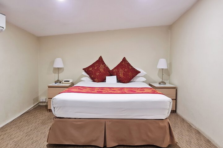 Room 26 of 79