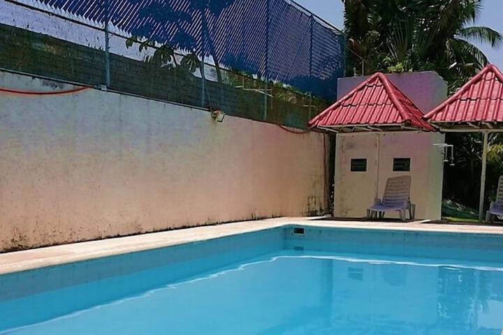 Pool 31 of 50