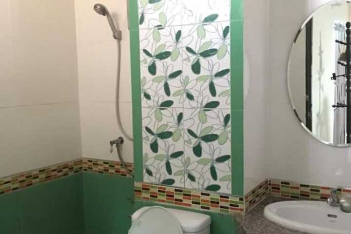 Room 18 of 27