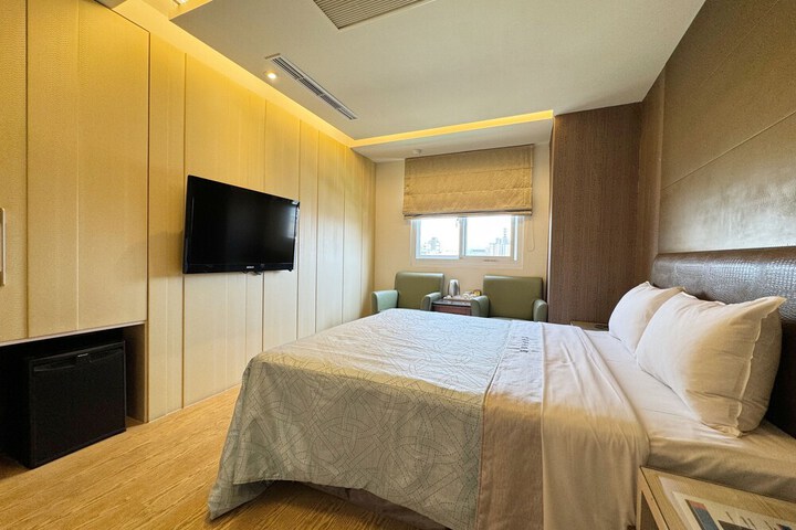 Room 69 of 160